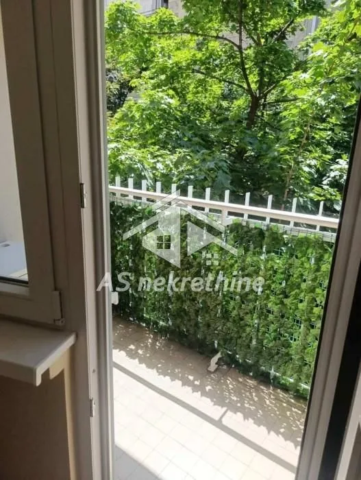 Rent, two bedroom apartment, 48m², Kalenić Pijaca, Vračar Sve Podlokacije