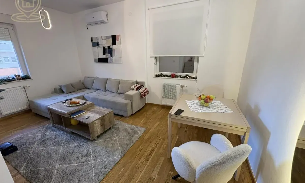 Prodaja, jednosoban stan, 41m², Rotkvarija, Novi Sad Sve Podlokacije
