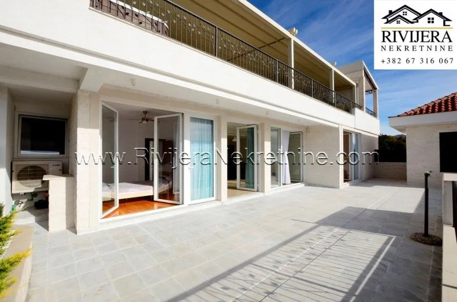 Prodaja, trosoban stan, 213m², Topla, Herceg Novi