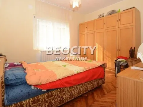 Prodaja, kuća, 540m², Batajnica, Beograd - image 13