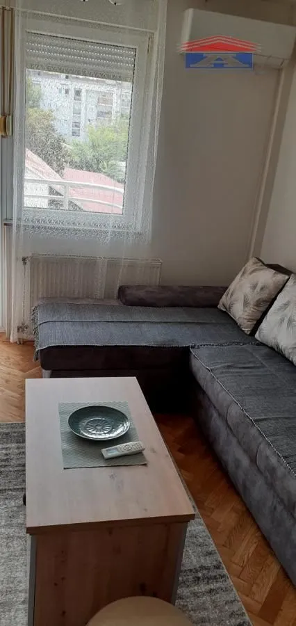 Izdavanje, jednosoban stan, 41m², Detelinara, Novi Sad Sve Podlokacije