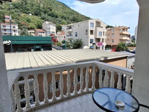 Daily-rent, studio apartment, 29m², Podkošljun, Budva - image 5