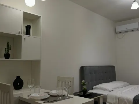 Daily-rent, apartment, 22m², City Kvart, Podgorica - image 4