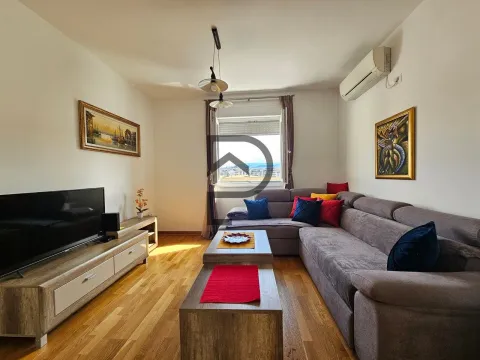 Izdavanje, stan, 40m², City Kvart, Podgorica - image 10