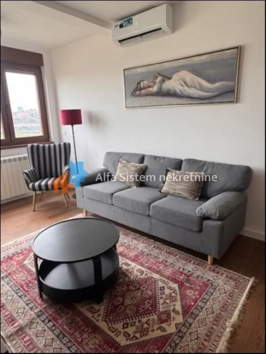 Rent, apartment, 43m², Čukarica, Beograd