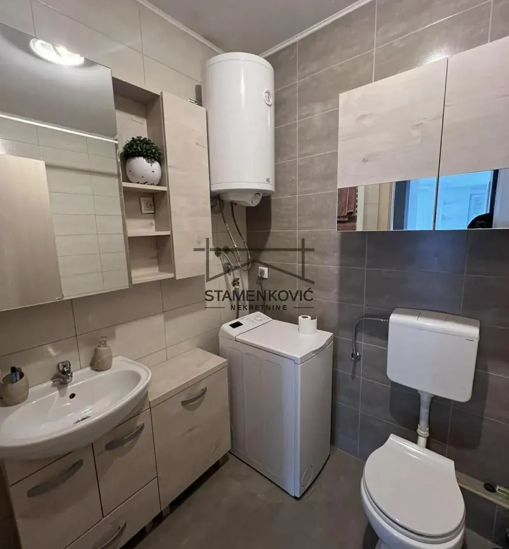 Prodaja, dvosoban stan, 67m², Telep, Novi Sad Sve Podlokacije