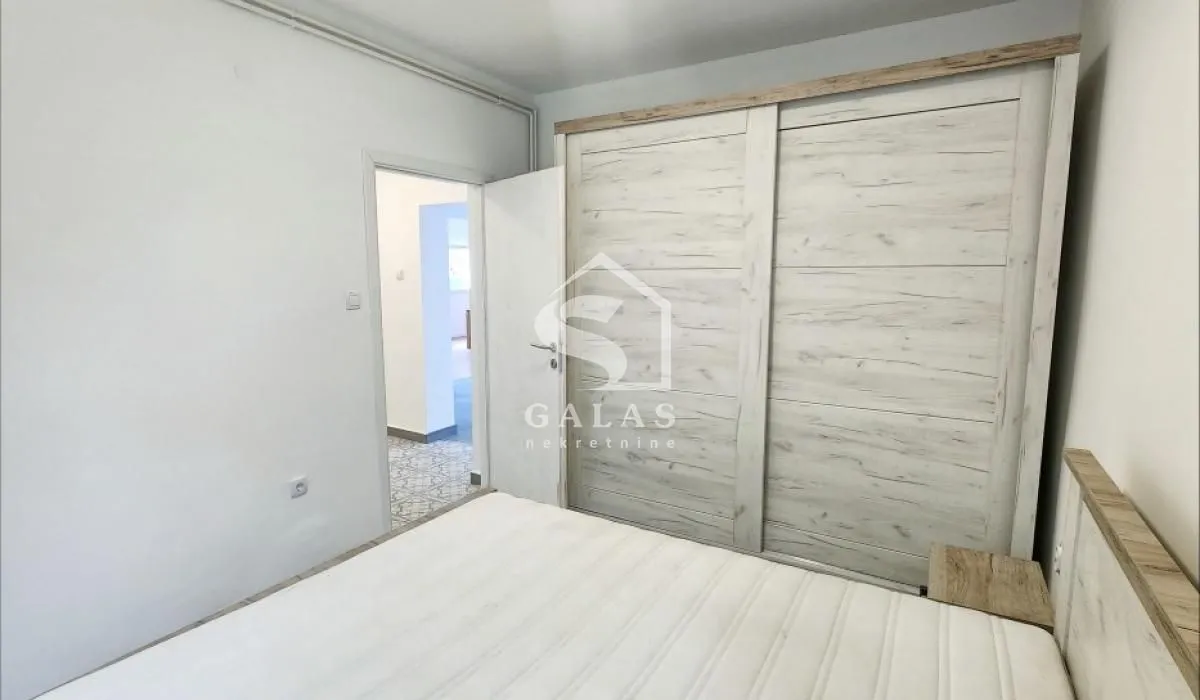 Izdavanje, kuća, 100m², Zeleno Brdo, Zvezdara Sve Podlokacije