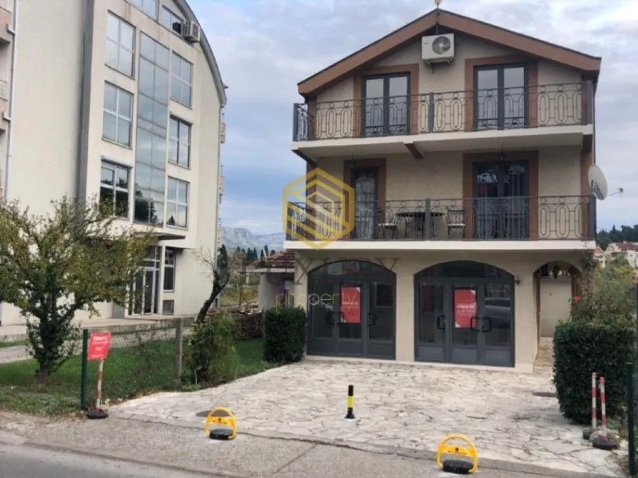 Izdavanje, dvosoban stan, 72m², Momišići, Podgorica