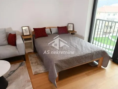 Rent, one bedroom apartment, 37m², Lion, Zvezdara Sve Podlokacije - image 5