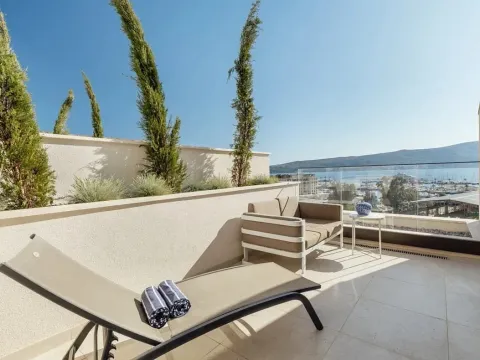 Prodaja, dvosoban stan, 179m², Porto Montenegro, Tivat - image 14