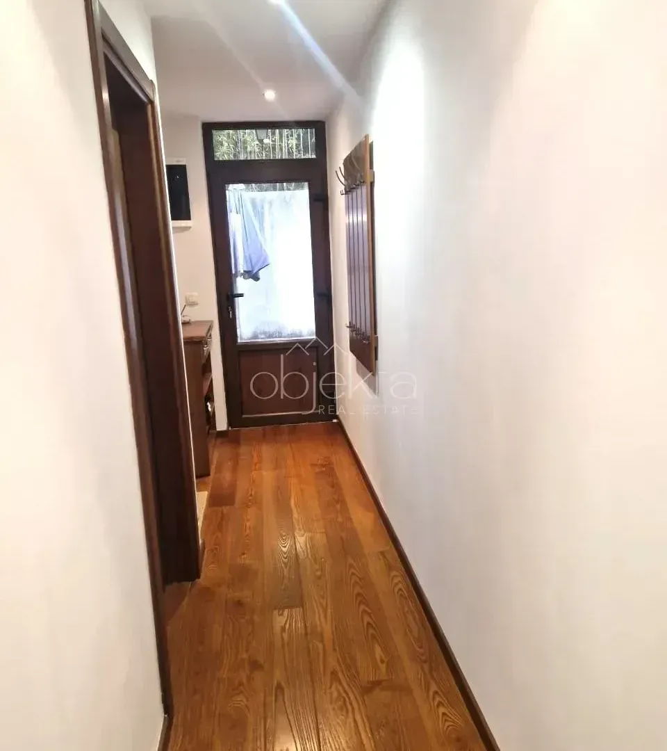 Rent, apartment, 50m², Tivat, Crna Gora