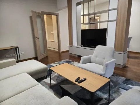 Izdavanje, četvorosoban stan, 130m², Master Kvart, Podgorica - image 9