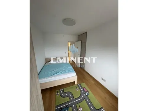 Rent, three bedroom apartment, 63m², Šumice, Beograd - image 8