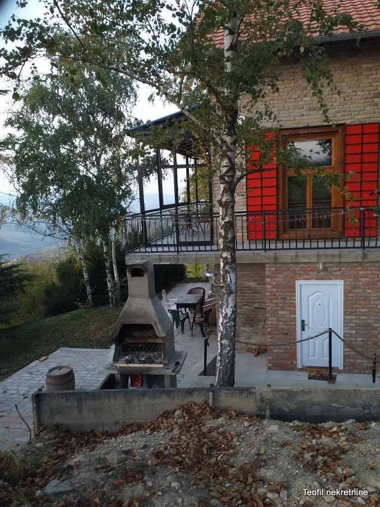 Prodaja, kuća, 239m², Fruška Gora, Novi Sad