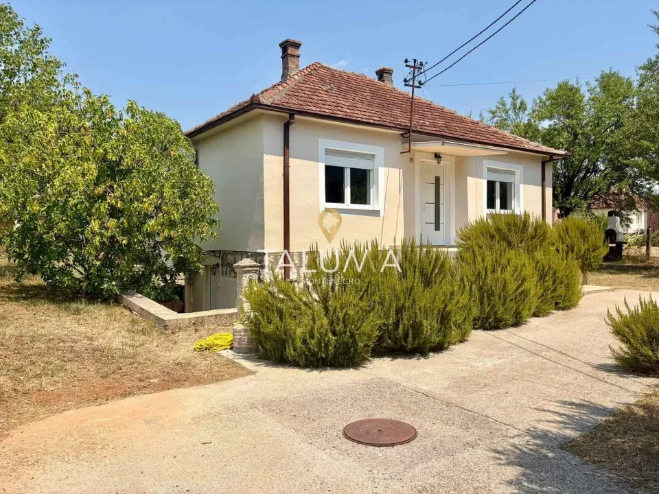 Rent, house, 125m², Ibričevina, Podgorica