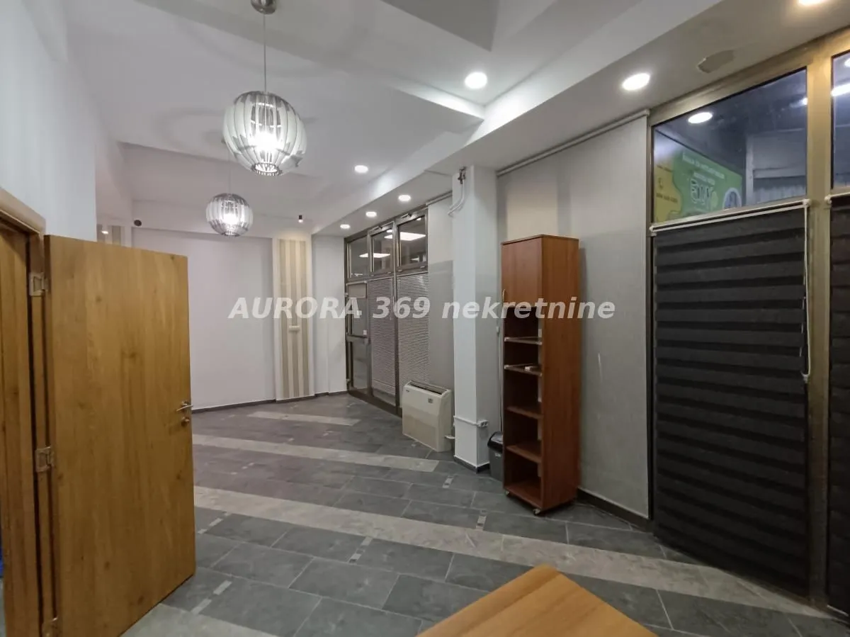 Sale, office space, 35m², Novo naselje, Novi Sad