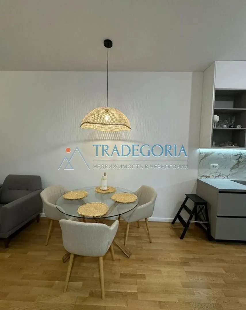 Prodaja, jednosoban stan, 79m², Bečići, Budva
