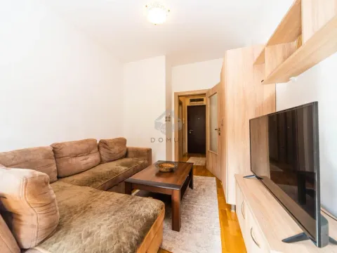 Izdavanje, stan, 34m², Ljubović, Podgorica - image 2