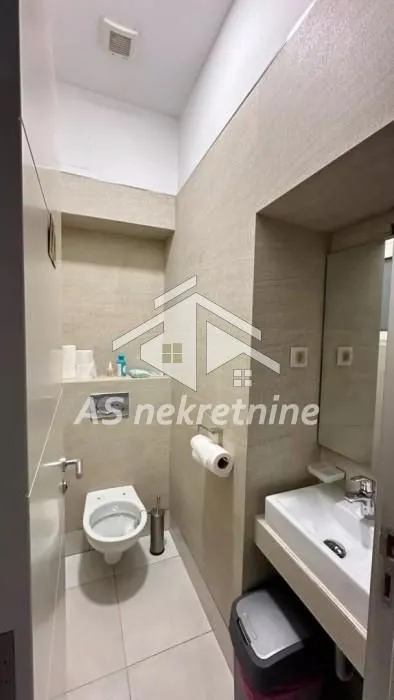 Rent, apartment, 223m², Kalenić Pijaca, Vračar Sve Podlokacije