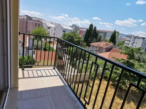 Prodaja, dvosoban stan, 68m², Ljubović, Podgorica - image 17