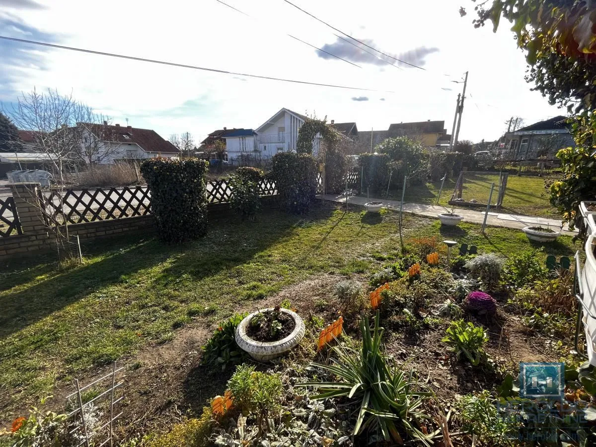 Prodaja, kuća, 218m², Budžino brdo, Jagodina