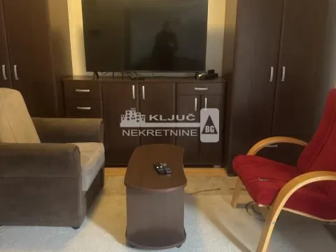 Izdavanje, dvosoban stan, 62m², Kalenić Pijaca, Vračar Sve Podlokacije - image 3