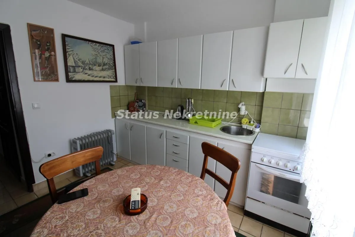 Prodaja, jednosoban stan, 30m², Sremska Kamenica, Petrovaradin