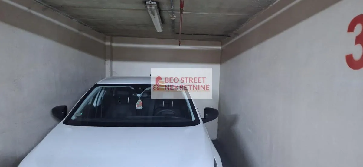 Sale, parking/garage, 15m², Hala Pionir, Palilula Sve Podlokacije