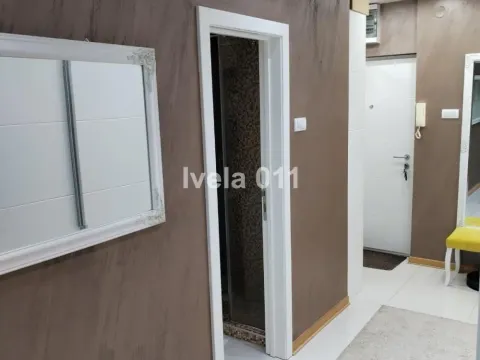 Prodaja, trosoban stan, 64m², Lion, Zvezdara Sve Podlokacije - image 9