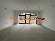 Izdavanje, poslovni prostor, 63m², Vrbas, Novi Sad - image 4