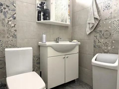 Prodaja, četvorosoban stan, 93m², Čukarica, Beograd - image 17