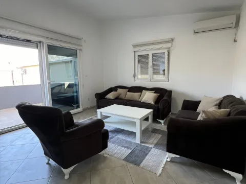 Rent, two bedroom apartment, 85m², Tomba, Bar - image 3