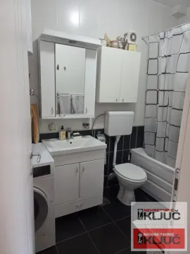 Prodaja, dvosoban stan, 69m², Bulevar Oslobodjenja, Novi Sad Sve Podlokacije - image 11