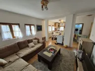 Prodaja, kuća, 100m², Centar, Žabljak - image 10