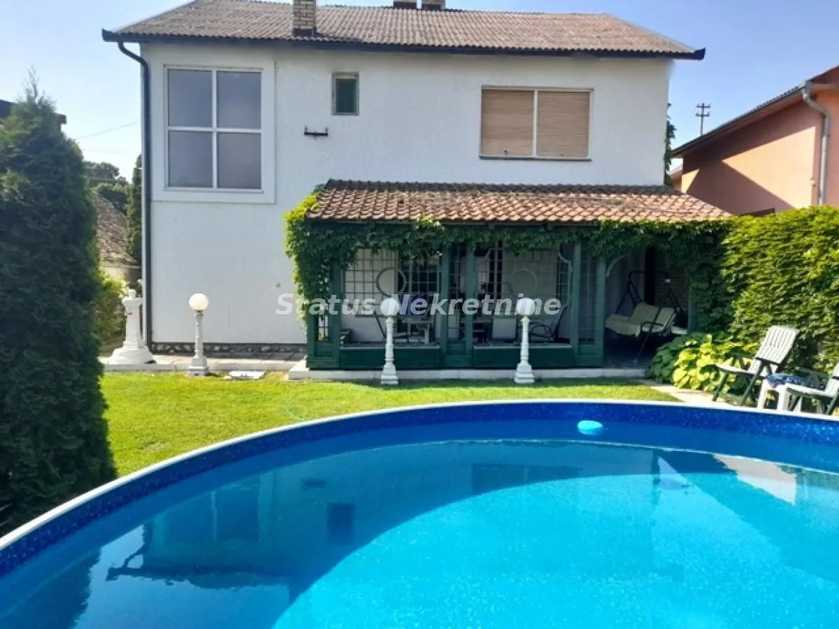 Prodaja, kuća, 274m², Temerin, Novi Sad