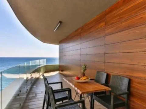 Prodaja, dvosoban stan, 75m², Rafailovići, Budva - image 1
