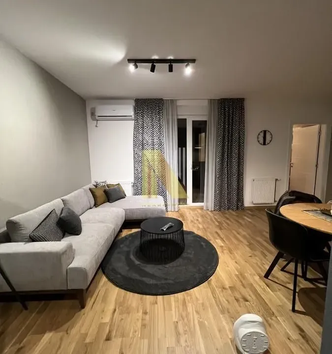 Izdavanje, dvosoban stan, 48m², Podbara, Novi Sad Sve Podlokacije