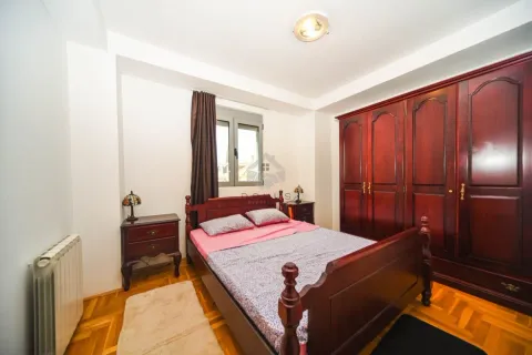 Rent, two bedroom apartment, 60m², Gorica C, Podgorica - image 7