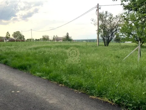 Zemljište in Širine