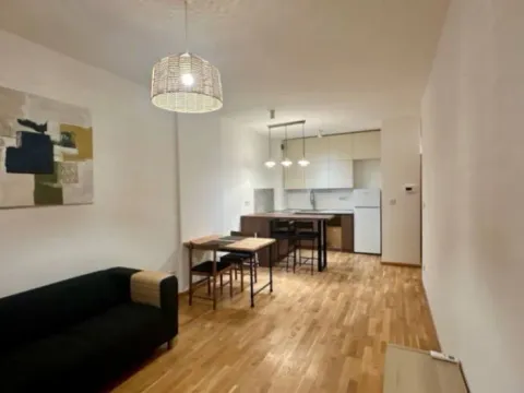 Rent, one bedroom apartment, 45m², Bečići, Budva