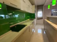 Izdavanje, trosoban stan, 115m², City Kvart, Podgorica - image 11