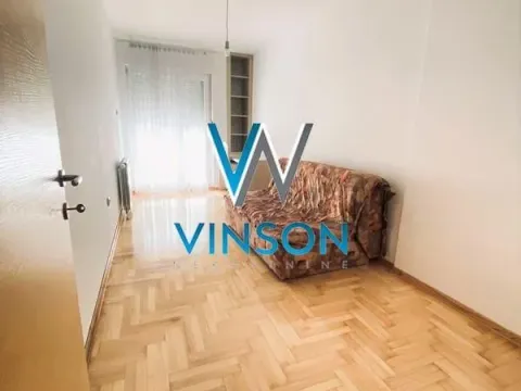 Izdavanje, trosoban stan, 98m², Centar, Novi Sad - image 11