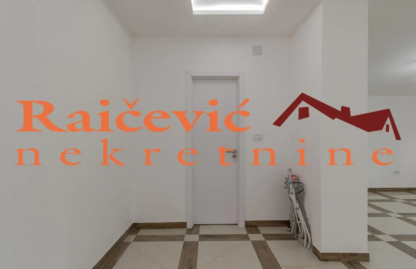 Prodaja, trosoban stan, 83m², Profesorska Kolonija, Palilula Sve Podlokacije