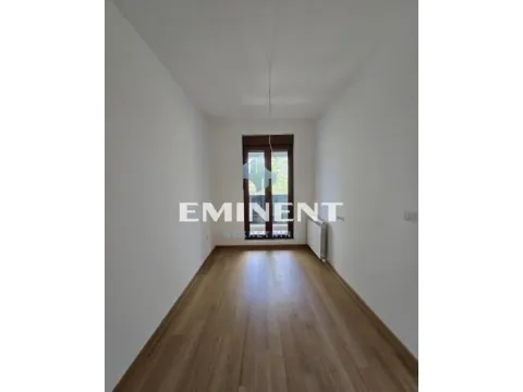 Rent, three bedroom apartment, 55m², Zemun Centar, Zemun Sve Podlokacije - image 6