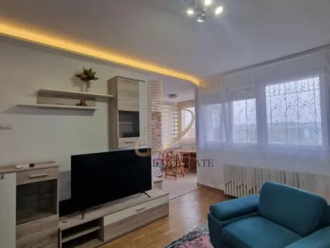 Izdavanje, trosoban stan, 71m², Novi Beograd Blok 37, Novi Beograd Sve Podlokacije