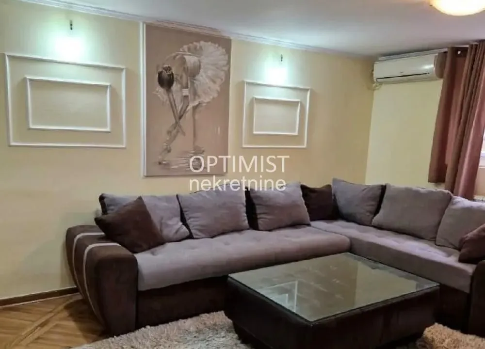 Izdavanje, dvosoban stan, 65m², Čukarica, Beograd