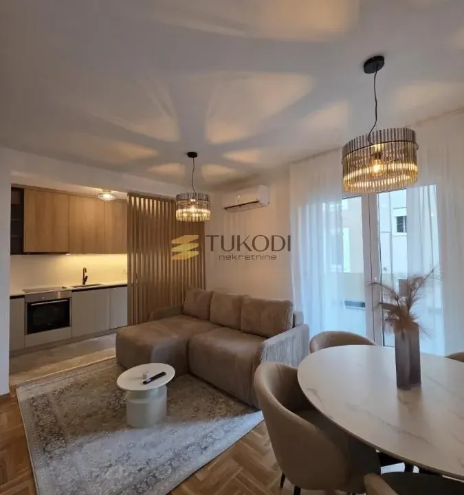 Rent, three bedroom apartment, 54m², Cvetanova Ćuprija, Zvezdara Sve Podlokacije
