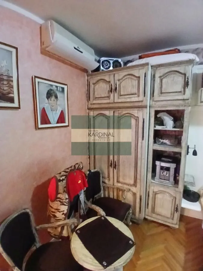 Prodaja, trosoban stan, 73m², Centar, Jagodina