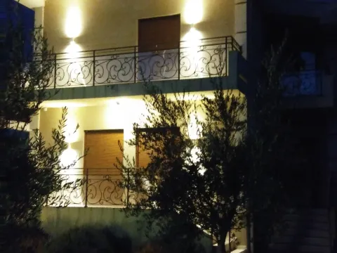 Rent, house, 262m², Zabjelo, Podgorica - image 5
