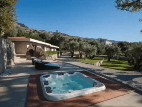 Rent, house, 180m², Bečići, Budva - image 4